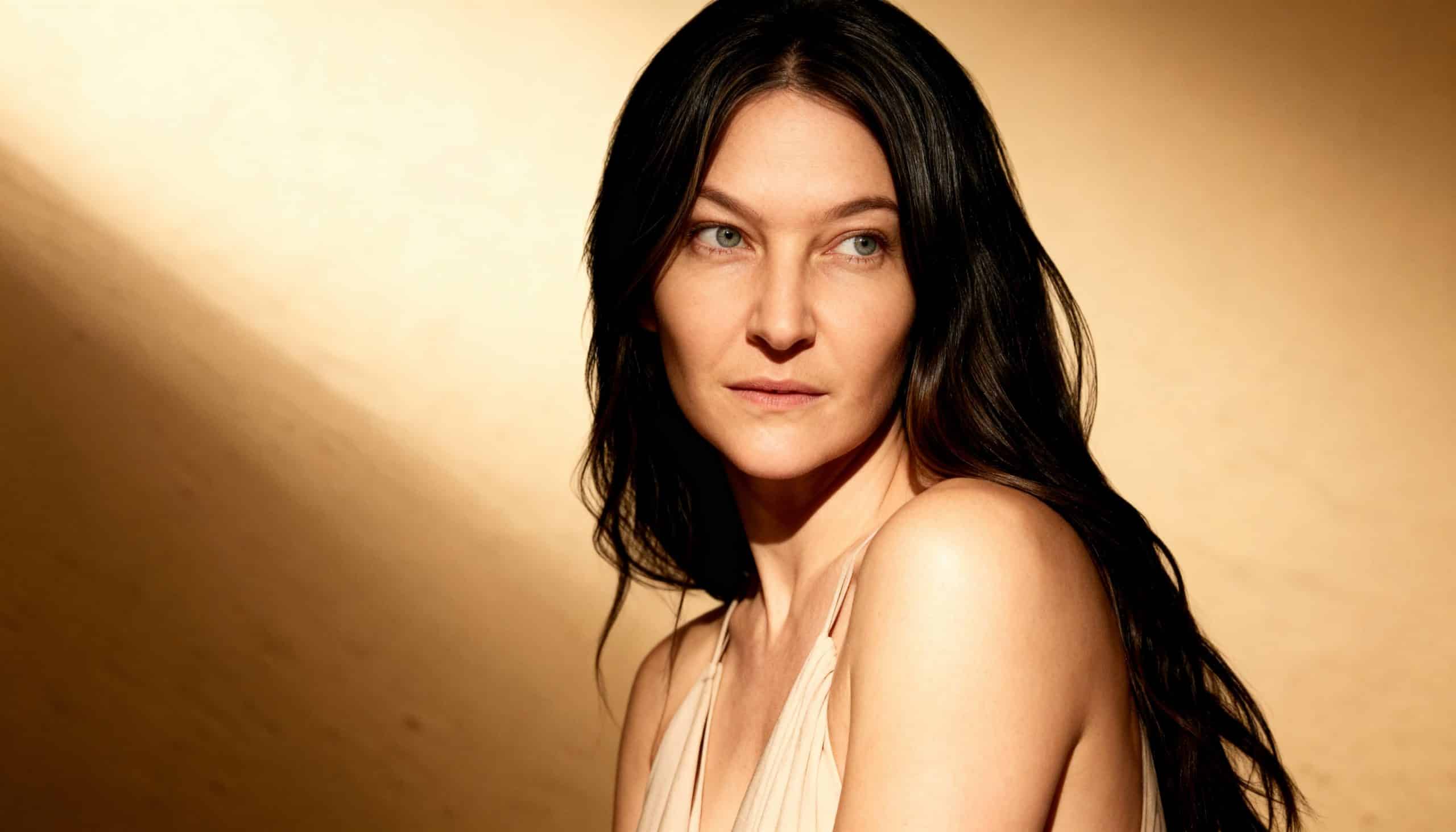 freepik__img1-use-the-uploaded-image-only-as-identity-refer__75089 Header Freebie wenn alles zuviel wird